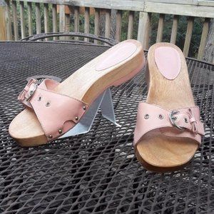 St John's Bay Wooden Sandals Size 8